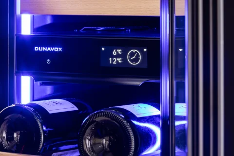 DUNAVOX Flow-16